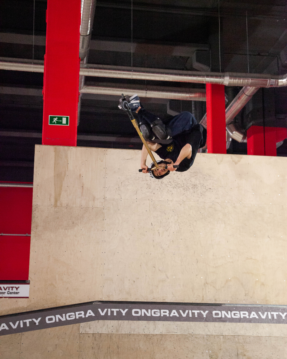 Scooter en rail indoor